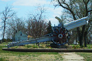 Bloomington City Park  German WWII 155mm Howitzer Cannon